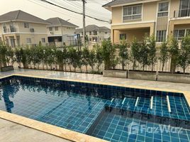 4 спален Вилла в аренду в Karnkanok Ville 13 Namhome, San Kamphaeng