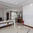 在2 BR penthouse apartment for rent Toul Tom Poung租赁的2 卧室 住宅, Tuol Tumpung Ti Muoy, Chamkar Mon