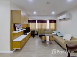 2 Bedrooms Condo for rent in Khlong Tan Nuea, Bangkok Baan Suanpetch