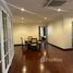 3 Bedroom Apartment for rent at Newton Tower, Khlong Toei
