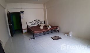 曼谷 Din Daeng Huai Khwang Condo 开间 公寓 售 