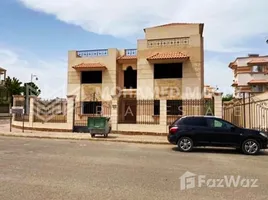 Royal City で売却中 5 ベッドルーム 別荘, Sheikh Zayed Compounds, シェイクザイードシティ
