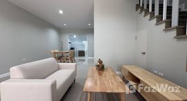 ยูนิตมือสองและให้เช่า