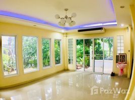 5 спален Дом for sale in Бангкок, Saphan Sung, Сапхан Сунг, Бангкок