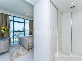 2 спален Квартира на продажу в Beach Vista, EMAAR Beachfront