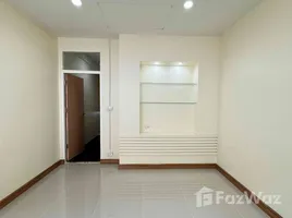 3 спален Дом for rent in MRT Station, Бангкок, Thung Wat Don, Сатхон, Бангкок