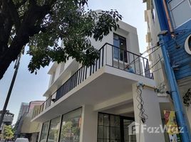 Studio Einzelhandelsfläche zu vermieten in FazWaz.de, Phra Khanong, Khlong Toei, Bangkok, Thailand