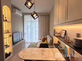 1 спален Кондо в аренду в Rhythm Ekkamai Estate, Khlong Tan Nuea, Щаттхана, Бангкок