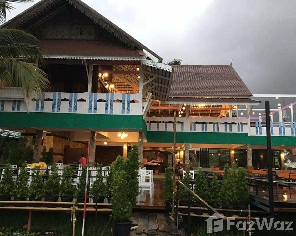 2 спален Магазин в аренду в Tha Chalom, Samut Sakhon за 133,000 ₽ в месяц |  U1867114