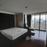 2 Bedroom Condo for rent at Newton Tower, Khlong Toei