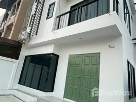 5 Schlafzimmer Villa zu verkaufen im Anuphat Manorom Village, Wichit, Phuket Town, Phuket
