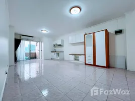 ขายคอนโด สตูดิโอ ในโครงการ เปี่ยมรัก เรสซิเดนท์ คอนโด, ดาวคะนอง, ธนบุรี, กรุงเทพมหานคร, ไทย