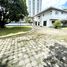 4 Bedroom Villa for rent in Ekkamai BTS, Phra Khanong, Khlong Tan Nuea