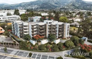 S 404: Beautiful Contemporary Condo for Sale in Cumbayá with Open Floor Plan and Outdoor Living Room in Tumbaco, Pichincha