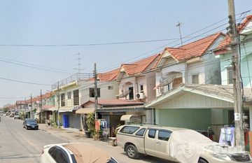 Baan Amon Sap in Krathum Rai, Бангкок