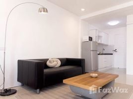 2 Bedroom Condo for rent at Happy Place Tower, Phra Khanong Nuea