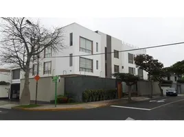 5 Habitación Casa en venta en Iglesia Sagrado Corazon, Santiago de Surco, Miraflores