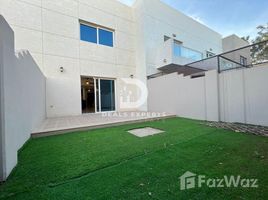 在Contemporary Style出售的2 卧室 别墅, Al Reef Villas, Al Reef