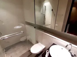 คอนโด 2 ห้องนอน ให้เช่า ในโครงการ เดอะ เลค, คลองเตย