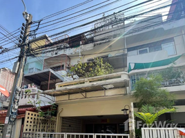 3 Bedroom House for sale in Khlong Toei, Bangkok, Phra Khanong, Khlong Toei
