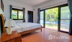 Вилла, 3 спальни на продажу в Бопхут, Самуи Samui Summit Estate