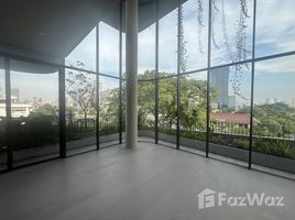 3 Bedroom Condo for sale at KALM Penthouse, Bang Kapi, Huai Khwang, Bangkok