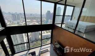 2 Bedrooms Condo for sale in Si Lom, Bangkok The Lofts Silom