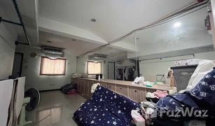 9 Bedrooms Townhouse for sale in Thung Song Hong, Bangkok 