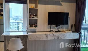 Studio Condo for sale in Huai Khwang, Bangkok Chapter One ECO Ratchada - Huaikwang