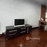 2 chambre Appartement à louer à , Khlong Toei Nuea