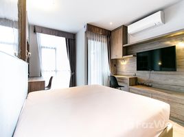 1 Bedroom Condo for sale at Rhythm Ekkamai, Khlong Tan Nuea, Watthana