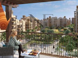 2 Bedroom Apartment for sale at Al Jazi, Madinat Jumeirah Living