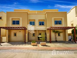 5 Habitación Villa en venta en Arabian Style, Al Reef Villas