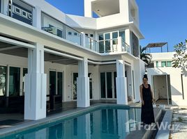 บ้านเดี่ยว 4 ห้องนอน ให้เช่า ในโครงการ ปาล์ม โอเอซิส, เมืองพัทยา