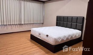 4 Bedrooms Condo for sale in Khlong Tan Nuea, Bangkok Mano Tower