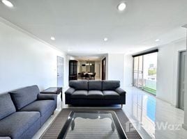 39 Suites에서 임대할 3 침실 콘도, Khlong Tan Nuea