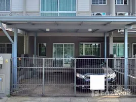 ทาวน์เฮ้าส์ 3 ห้องนอน ให้เช่า ในโครงการ อินดี้ 3 บางนา กม.7, บางแก้ว