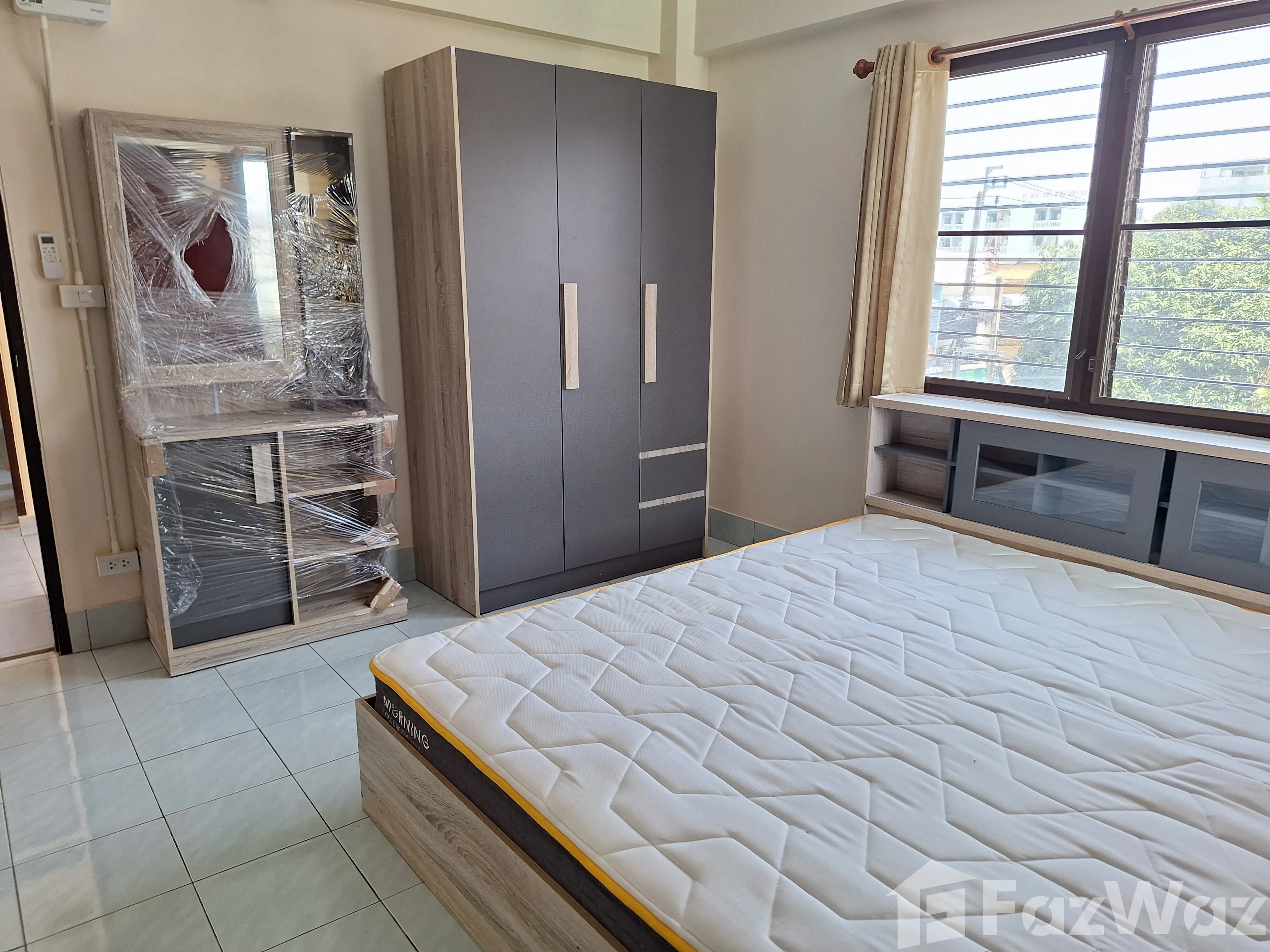 For rent 1 bed apartment in Bangkok Noi, Bangkok