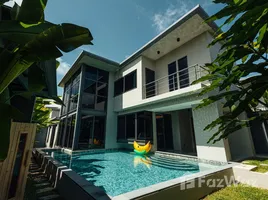 วิลล่า 3 ห้องนอน ให้เช่า ในโครงการ ริเวอร์เฮ้าส์ ภูเก็ต, เชิงทะเล