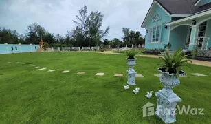 3 Bedrooms House for sale in Khuek Khak, Phangnga 