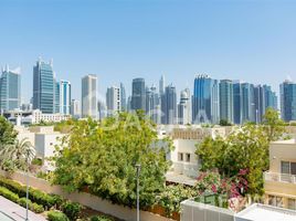 4 Bedroom Villa for sale at Jumeirah Islands Townhouses, Jumeirah Islands