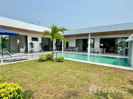在Makok Hill Villas Pattaya出售的3 卧室 别墅, 农保诚, 芭提雅