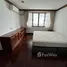 3 Bedroom Apartment for rent at Sethiwan Palace, Khlong Toei
