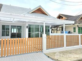 2 Schlafzimmer Haus zu verkaufen im Baan Suan Neramit 3, Si Sunthon