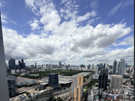 คอนโด 2 ห้องนอน ให้เช่า ในโครงการ ไลฟ์ รามา 4 - อโศก, คลองเตย