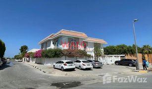 8 chambres Villa a vendre à , Sharjah Al Fisht