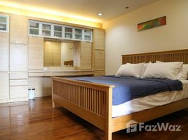 2 Bedroom Condo for sale at Sampoom Garden, Si Lom, Bang Rak, Bangkok