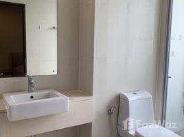 Студия Кондо в аренду в Le Luk Condominium, Phra Khanong Nuea, Щаттхана, Бангкок