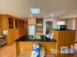 2 спален Квартира на продажу в Asoke Place, Khlong Toei Nuea