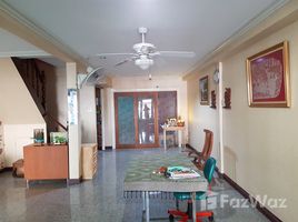 2 chambre Maison de ville à vendre à Baan Chuenkamoniwet 3., Nuan Chan, Bueng Kum